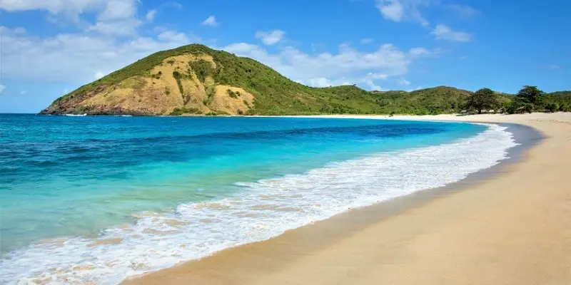 7 Tempat Wisata Lombok yang Terkenal