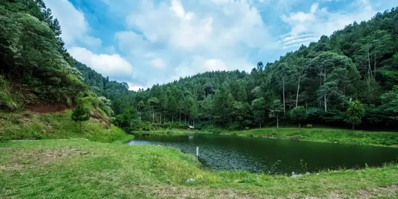 Tempat Wisata Kuningan yang Paling Memesona